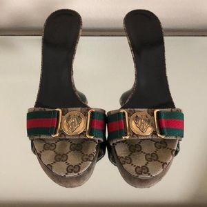 Authentic Gucci shoes!!
